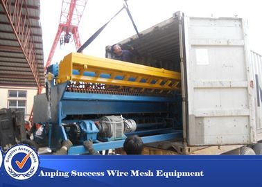 La Cina Macchina della rete metallica della saldatrice/del recinto della forza del mattone per materiale da costruzione fornitore