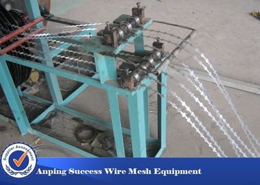 La Cina 80-100 kg/h Concertina Wire Making Machine per la produzione di recinzioni di sicurezza Soluzioni su misura fornitore