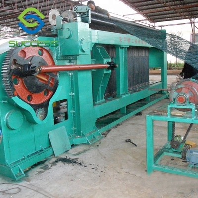La Cina 3m Hexagonal Wire Netting Machine 380V/50Hz con diametro di filo 0,3-2,5 mm fornitore