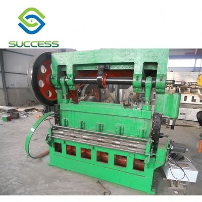 La Cina 220V/380V Wire Mesh Making Machine Produzione personalizzata Alta produzione fornitore